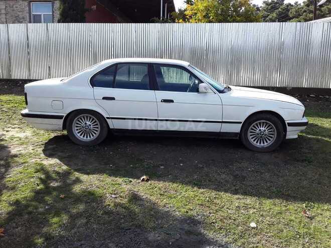 BMW 520 1991, 351,965 km - 2.0 l - Şəki