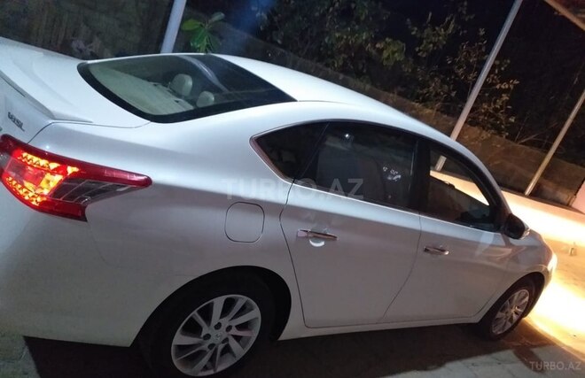 Nissan Sentra 2015, 136,088 km - 1.8 л - Bakı