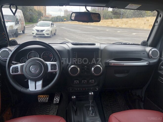 Jeep Wrangler 2013, 82,000 km - 2.8 л - Bakı