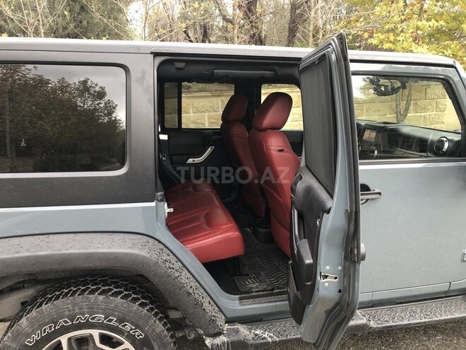 Jeep Wrangler 2013, 82,000 km - 2.8 л - Bakı