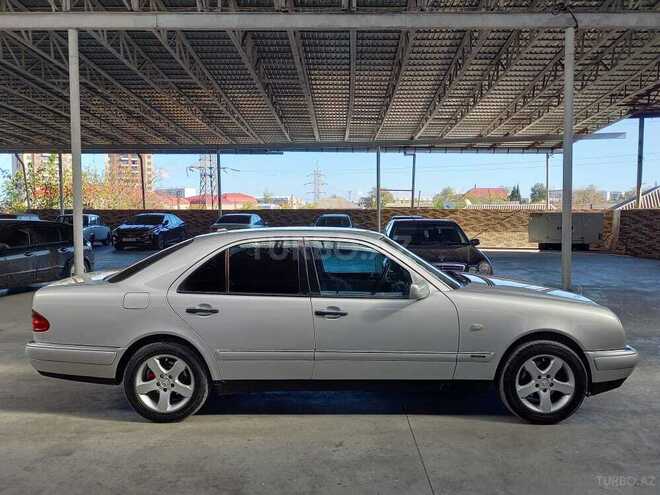 Mercedes E 200 1998, 289,023 km - 2.0 l - Göygöl