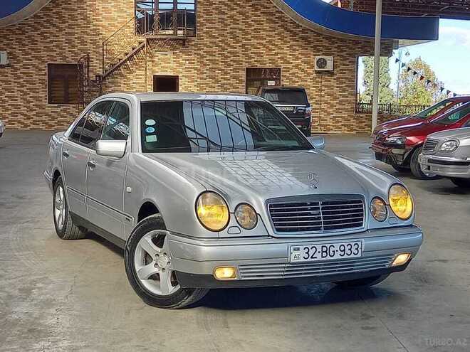 Mercedes E 200 1998, 289,023 km - 2.0 l - Göygöl