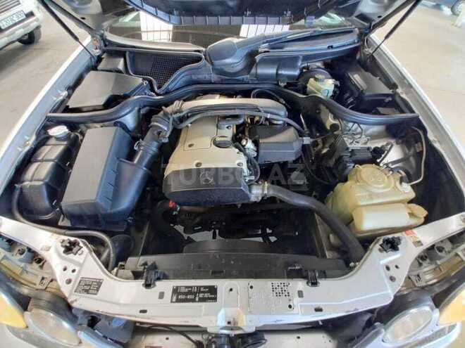Mercedes E 200 1998, 289,023 km - 2.0 l - Göygöl
