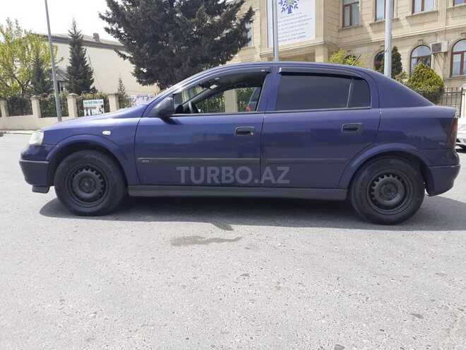 Opel Astra 2000, 250,000 km - 1.6 l - Bakı