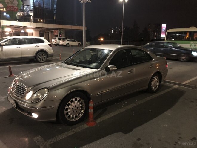 Mercedes E 270 2005, 374,000 km - 2.7 l - Bakı