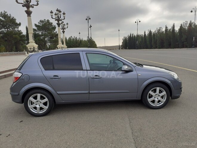 Opel Astra 2006, 189,000 km - 1.4 l - Gəncə