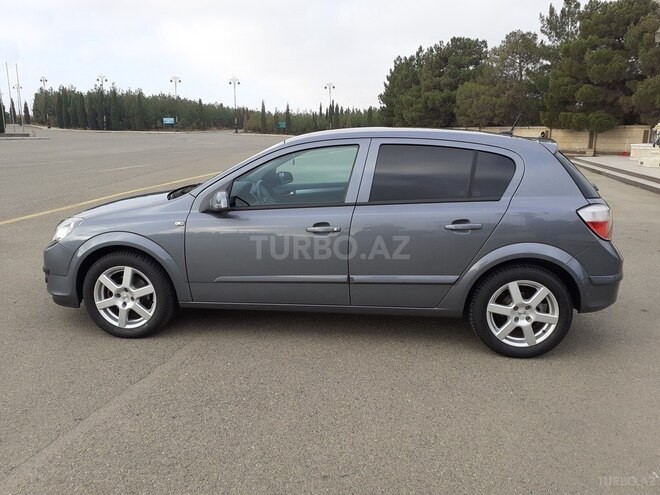 Opel Astra 2006, 189,000 km - 1.4 l - Gəncə