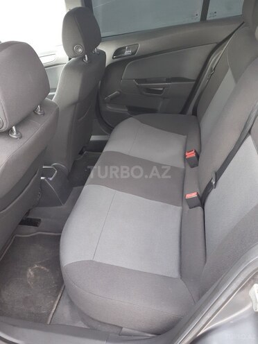 Opel Astra 2006, 189,000 km - 1.4 l - Gəncə
