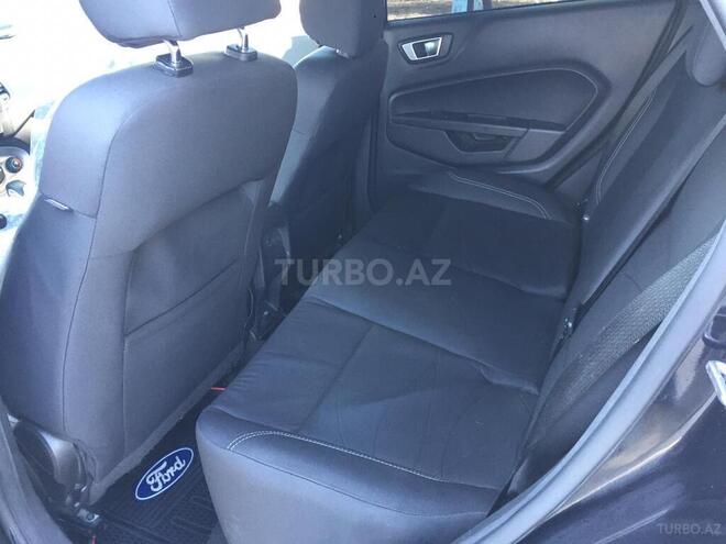 Ford Fiesta 2015, 82,000 km - 1.6 l - Sumqayıt