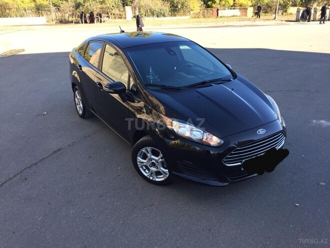 Ford Fiesta 2015, 82,000 km - 1.6 l - Sumqayıt