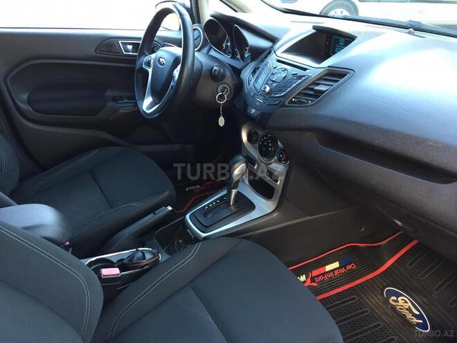 Ford Fiesta 2015, 82,000 km - 1.6 l - Sumqayıt