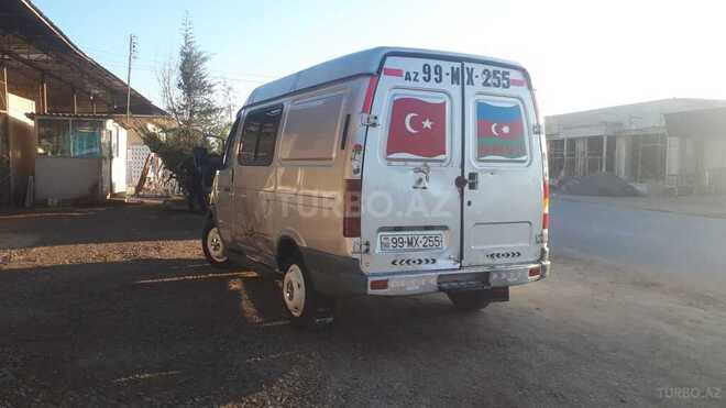 GAZ Sobol 2003, 210,000 km - 2.4 l - Salyan