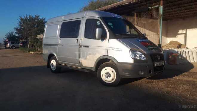 GAZ Sobol 2003, 210,000 km - 2.4 l - Salyan
