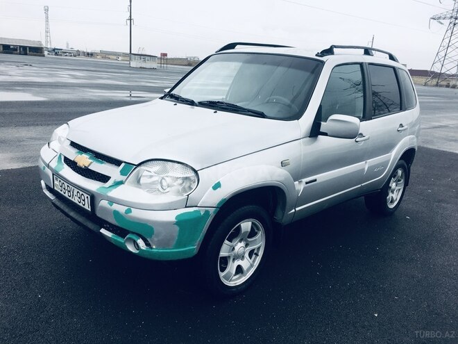 Chevrolet Niva 2011, 131,041 km - 1.7 л - Sumqayıt