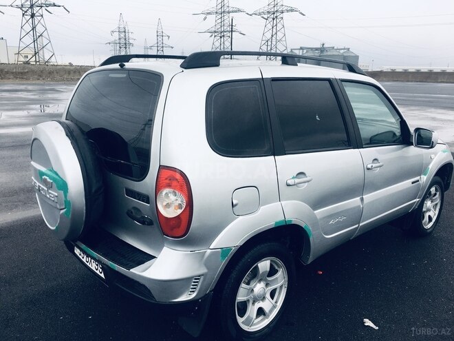 Chevrolet Niva 2011, 131,041 km - 1.7 л - Sumqayıt