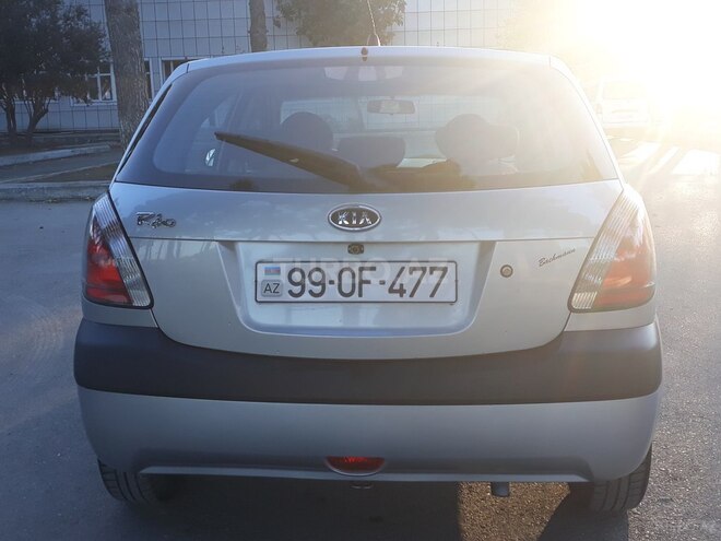 Kia Rio 2007, 172,000 km - 1.4 l - Bakı