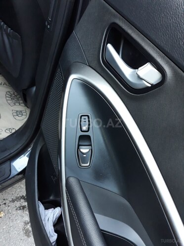 Hyundai Santa Fe 2016, 33,291 km - 2.0 л - Bakı