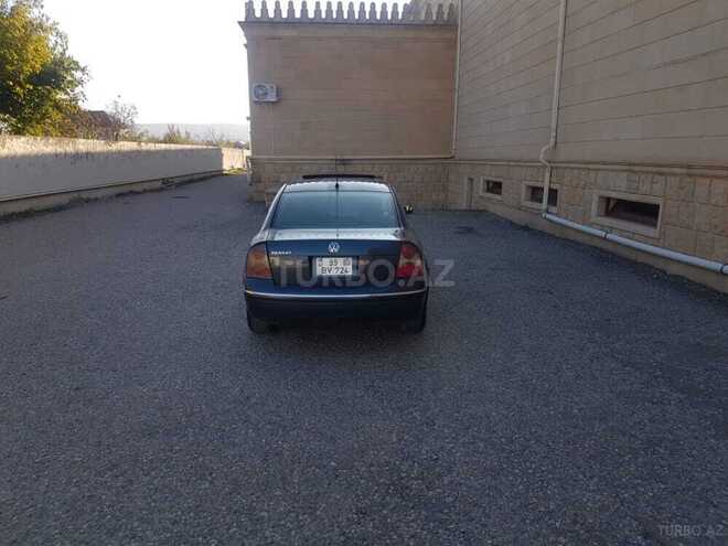 Volkswagen Passat 2001, 246,000 km - 1.8 л - Şamaxı