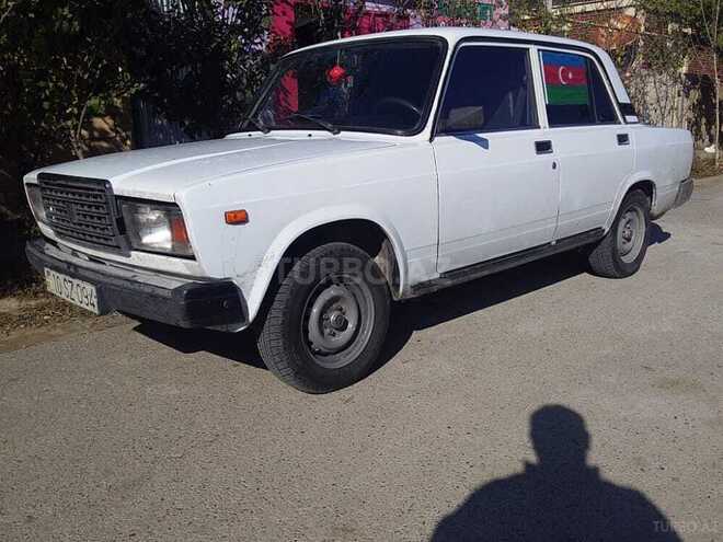 LADA (VAZ) 2107 2006, 53,500 km - 1.6 л - Şirvan