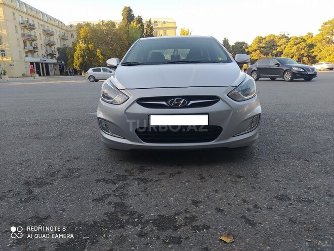 Hyundai Accent 2011, 68,000 km - 1.6 l - Bakı