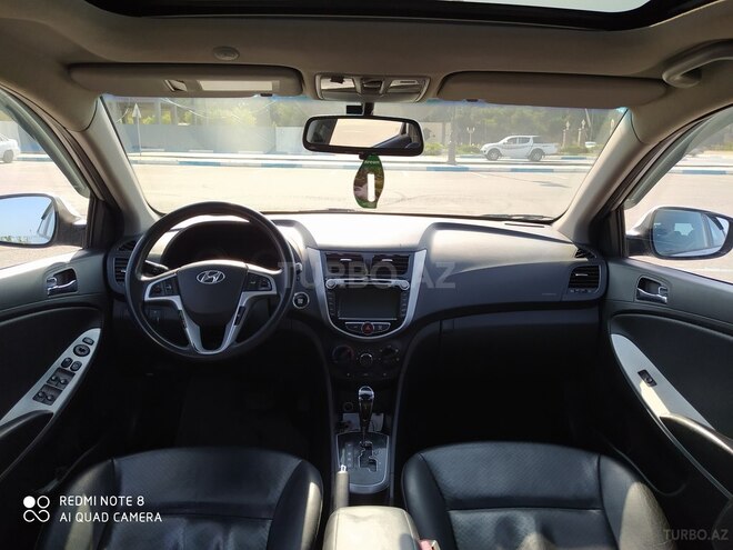 Hyundai Accent 2011, 68,000 km - 1.6 l - Bakı