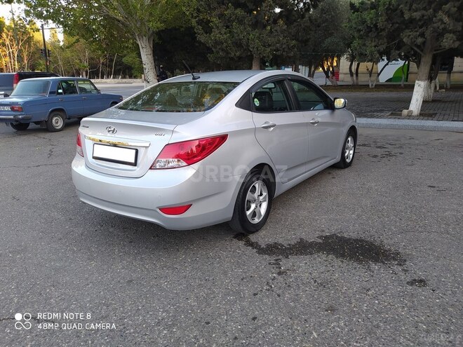 Hyundai Accent 2011, 68,000 km - 1.6 l - Bakı