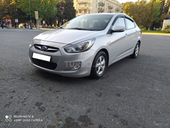 Hyundai Accent 2011, 68,000 km - 1.6 l - Bakı