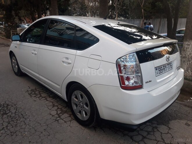 Toyota Prius 2008, 269,000 km - 1.5 л - Bakı
