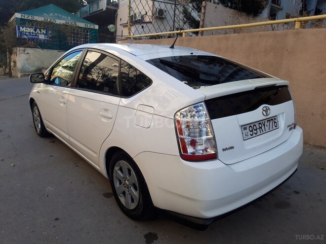 Toyota Prius 2008, 269,000 km - 1.5 л - Bakı