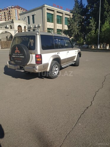 Mitsubishi Pajero 1993, 280,000 km - 2.5 l - Gəncə