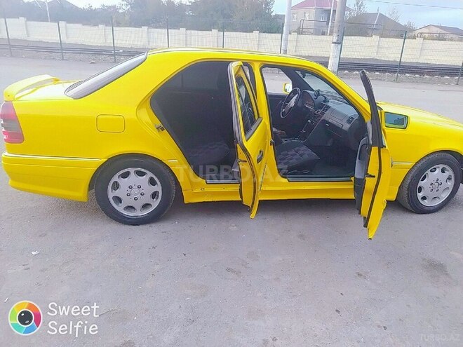 Mercedes C 200 1995, 52,000 km - 2.0 l - Sumqayıt