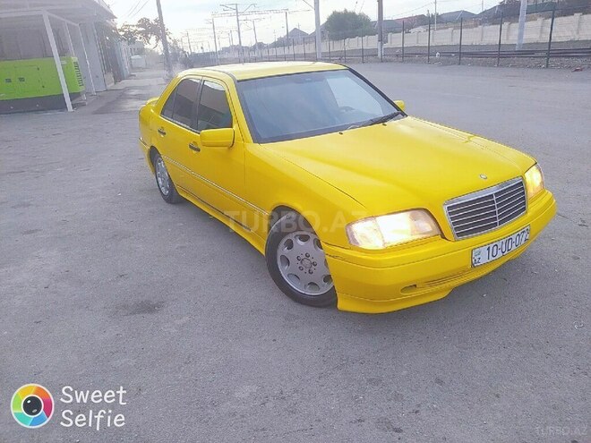 Mercedes C 200 1995, 52,000 km - 2.0 l - Sumqayıt