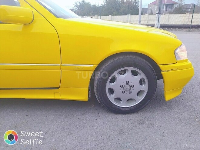 Mercedes C 200 1995, 52,000 km - 2.0 l - Sumqayıt