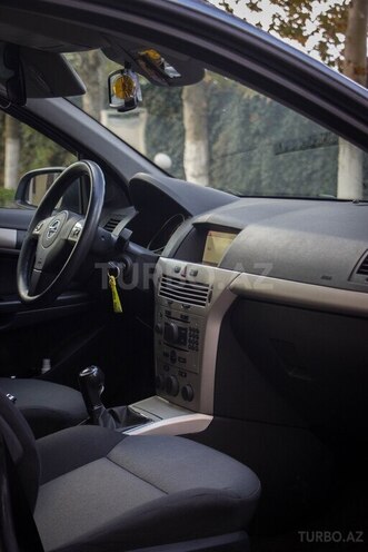 Opel Astra 2008, 237,000 km - 1.3 l - Bakı