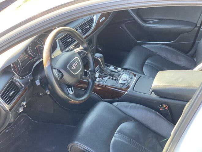 Audi A6 2015, 121,000 km - 3.0 l - Bakı