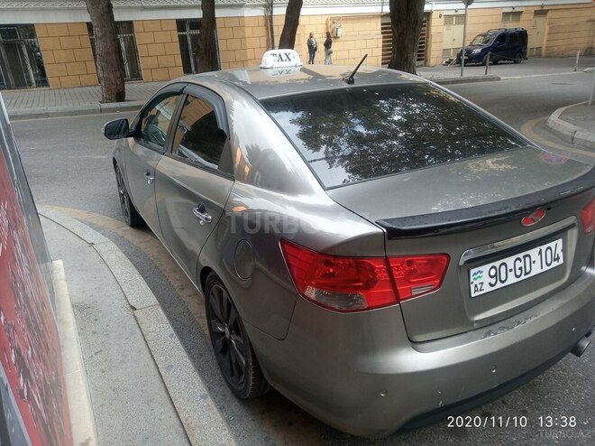 Kia Cerato 2009, 370,000 km - 2.0 l - Bakı