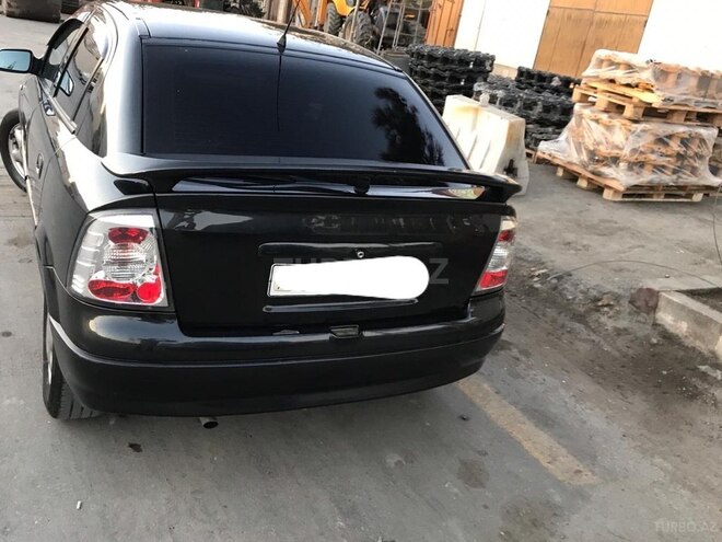 Opel Astra 2000, 300,000 km - 1.6 l - Bakı