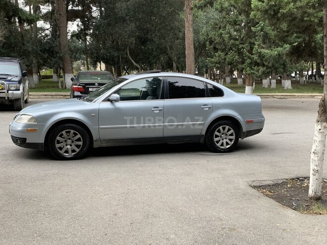 Volkswagen Passat 2001, 289,000 km - 1.8 l - Sumqayıt