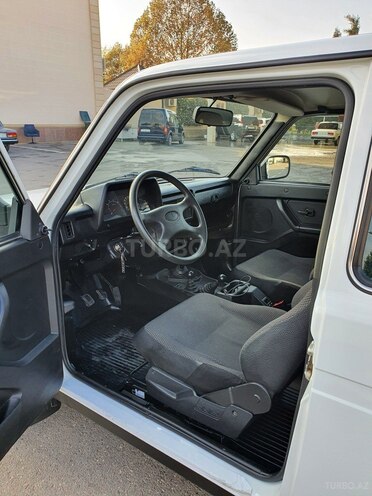 LADA (VAZ) Niva 2019, 15,700 km - 1.7 л - Gəncə