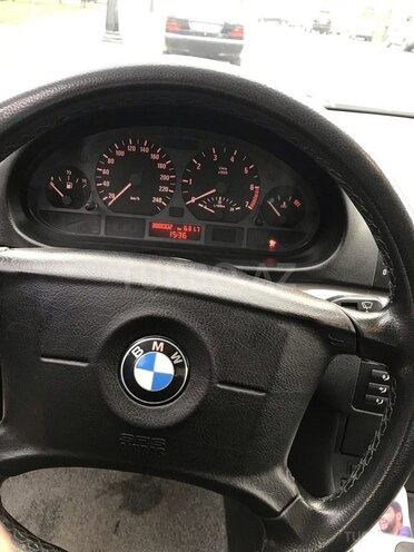 BMW 318 2000, 388,000 km - 1.9 l - Bakı