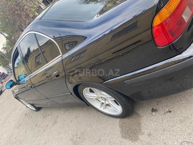 BMW 525 2000, 423,000 km - 2.5 l - Bakı