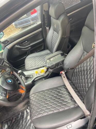 BMW 525 2000, 423,000 km - 2.5 l - Bakı