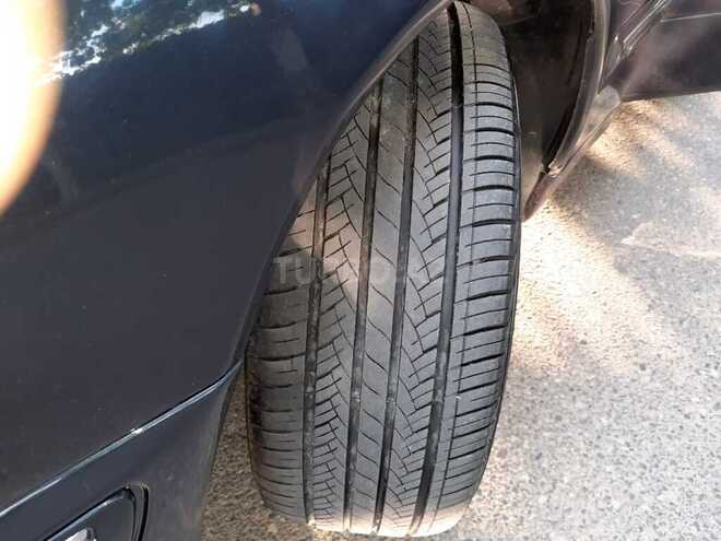 Mercedes E 240 1999, 345,000 km - 2.4 l - Bakı