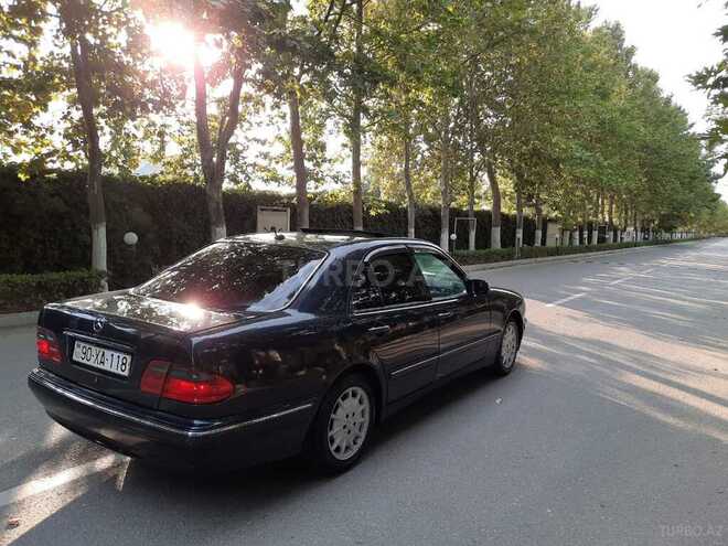 Mercedes E 240 1999, 345,000 km - 2.4 l - Bakı