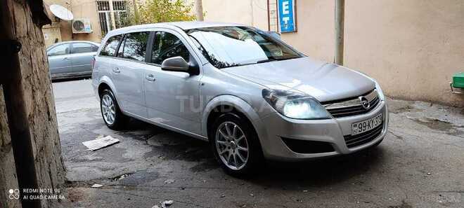 Opel Astra 2010, 153,000 km - 1.3 l - Bakı