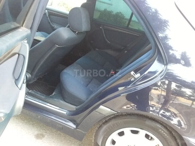 Mercedes C 200 1998, 196,000 km - 2.0 l - Xırdalan
