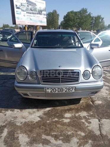 Mercedes E 230 1997, 364,149 km - 2.3 l - Mingəçevir