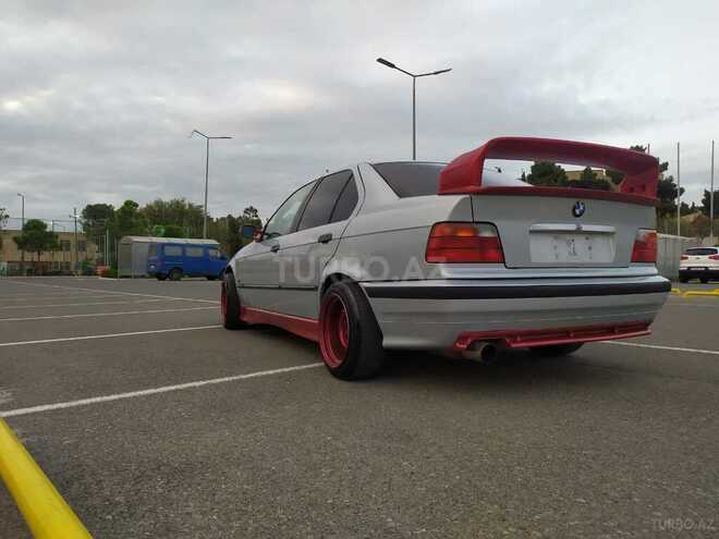 BMW 320 1997, 240,000 km - 2.0 l - Bakı