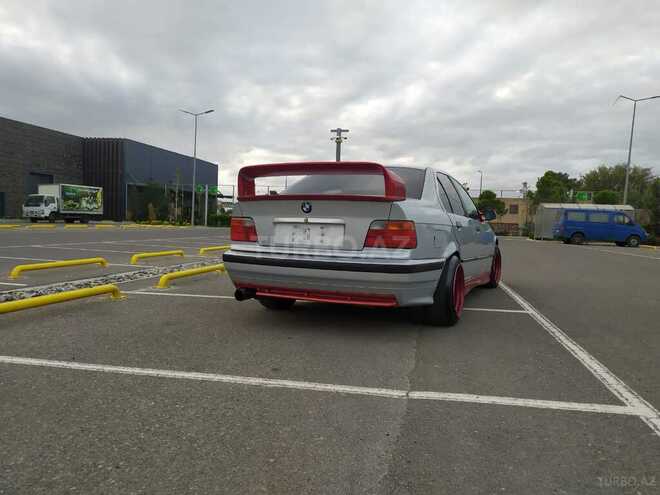 BMW 320 1997, 240,000 km - 2.0 l - Bakı