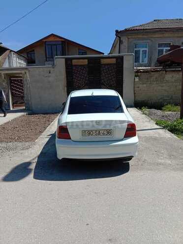 Opel Vectra 2001, 405,000 km - 1.8 l - Quba